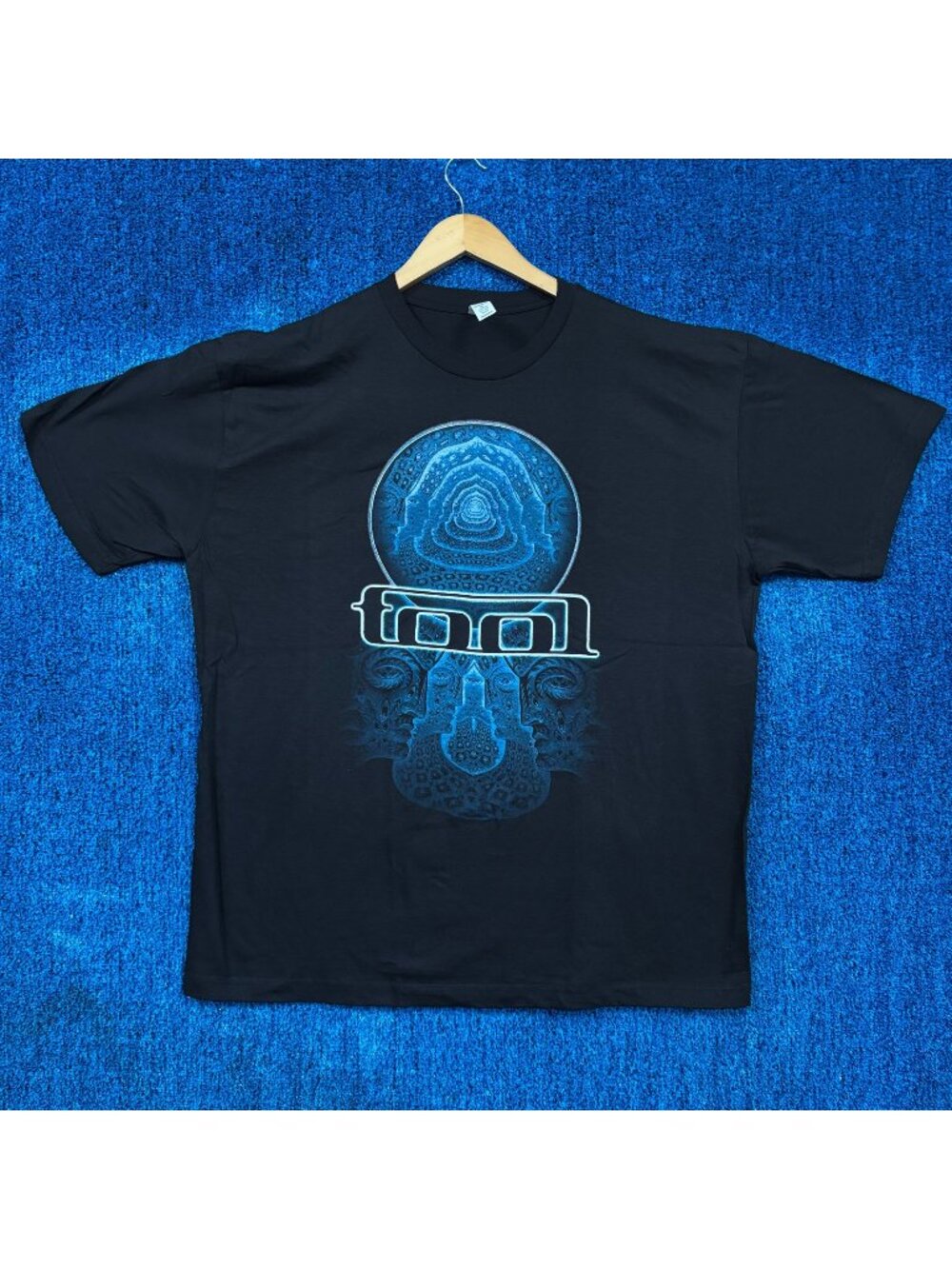 Tool Graphic T-Shirt Size Extra Large